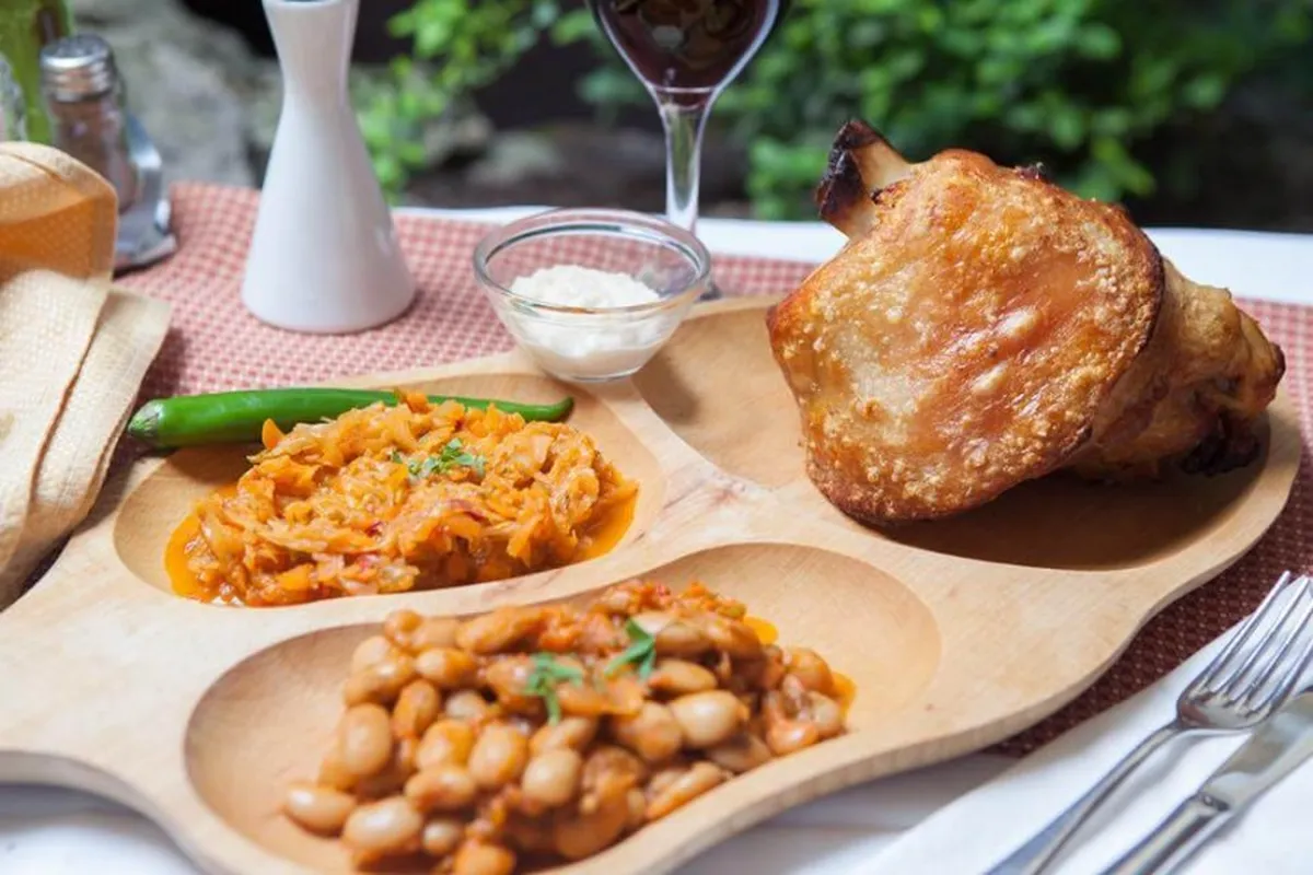 Ciolan de Porc cu Iahnie de Fasole/Varză Călită și Hrean pizza targu mures pizza corunca restaurant corunca restaurant targu mures pizza livrare targu mures livrare mancare targu mures livrare pizza corunca pizza aproape de mine restaurant pizza targu mures burger targu mures burger corunca grill targu mures grill corunca restaurant grill targu mures mancare la domiciliu targu mures restaurant aproape de targu mures pizza buna targu mures pizza cu livrare corunca restaurant pizza corunca comanda pizza targu mures pizza targu mures pizza corunca pizza delivery targu mures food delivery targu mures pizza restaurant targu mures restaurant corunca restaurant near targu mures burger targu mures grill restaurant targu mures pizza takeaway targu mures best pizza targu mures food near me targu mures pizza near targu mures burger restaurant targu mures grill food targu mures pizza marosvásárhely pizza koronka pizza rendelés marosvásárhely pizza házhozszállítás marosvásárhely ételrendelés marosvásárhely étel házhozszállítás marosvásárhely pizza étterem marosvásárhely étterem koronka burger marosvásárhely grill étterem marosvásárhely pizza elvitelre marosvásárhely legjobb pizza marosvásárhely étterem marosvásárhely pizza közelben marosvásárhely grill étel marosvásárhely Eclipse Grill & Pizza Corunca Tg. Mureș Târgu Mureș
